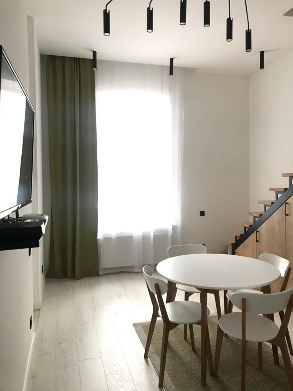 Two Level Appartment In The Centre Of 리비프 외부 사진